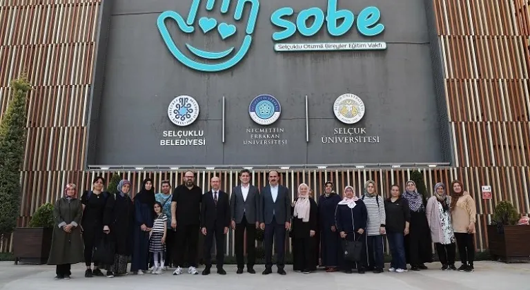 Başkan Altay, Dünya Otizm Farkındalık Günü’nde SOBE’yi Ziyaret Etti