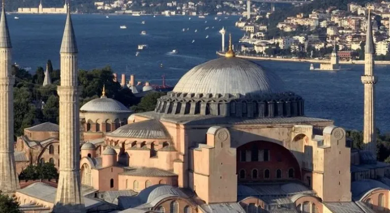 Diyanet'ten 'Ayasofya' paylaşımı